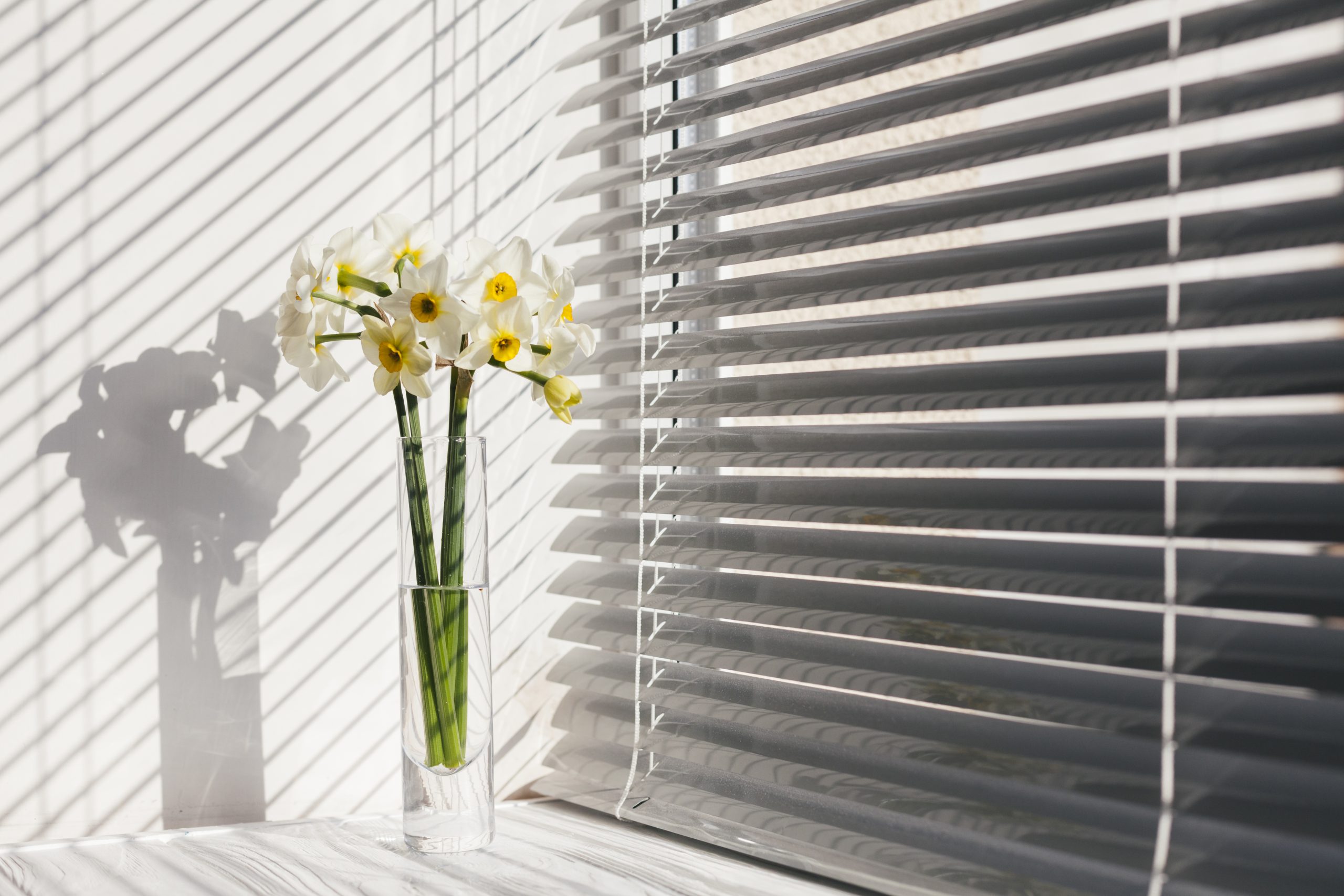 how to measure for window shutters